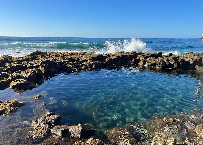 Vv_cmbajamar Apartman *